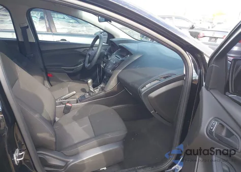 2017 Ford Focus S from USA, damaged, VIN 1FADP3E22HL212164